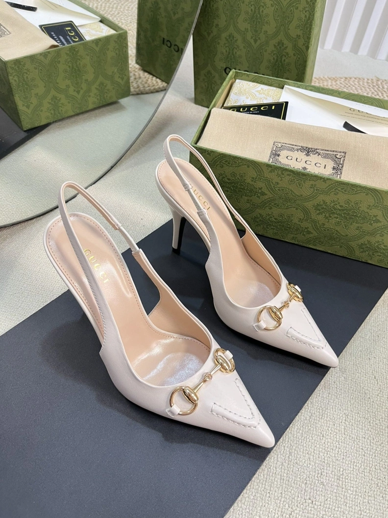 WellDesigned Gxccx Sandals 157464