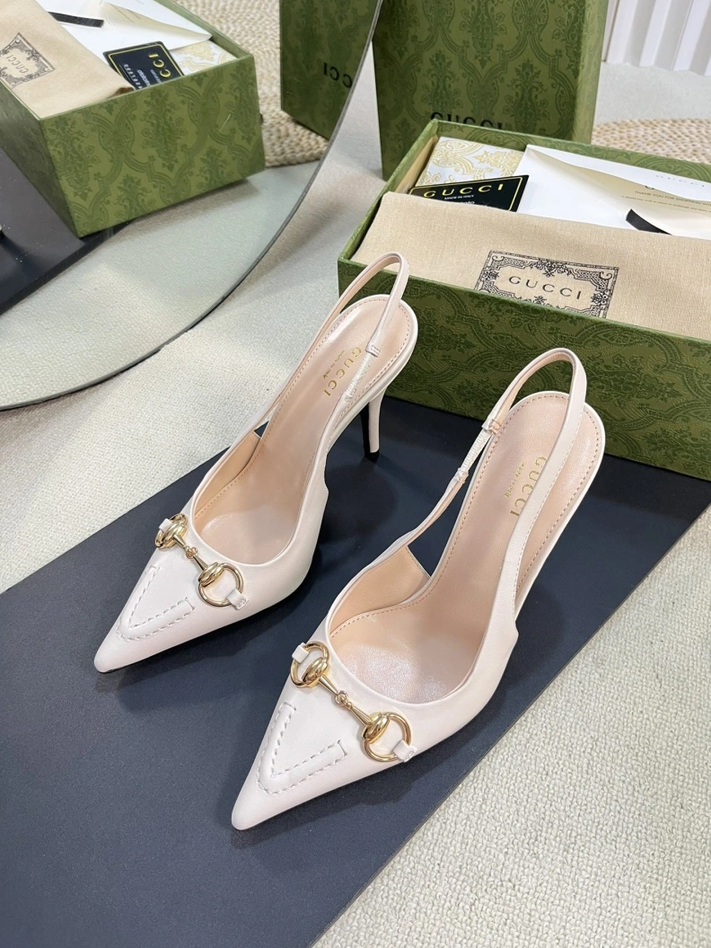 WellDesigned Gxccx Sandals 157464