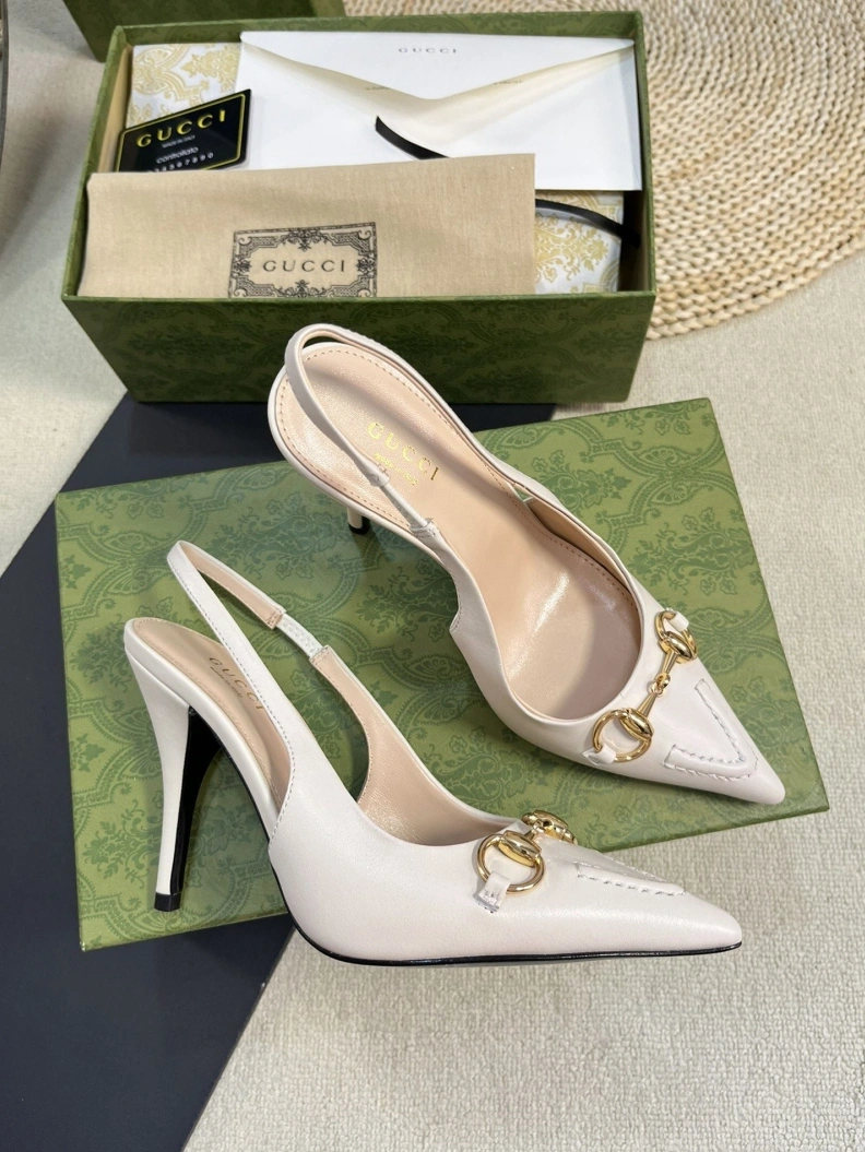 WellDesigned Gxccx Sandals 157464
