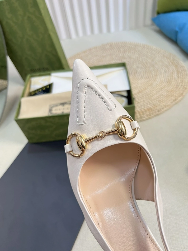 WellDesigned Gxccx Sandals 157464