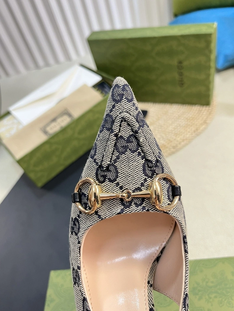 Gxccx Sandals ModernLook 157448
