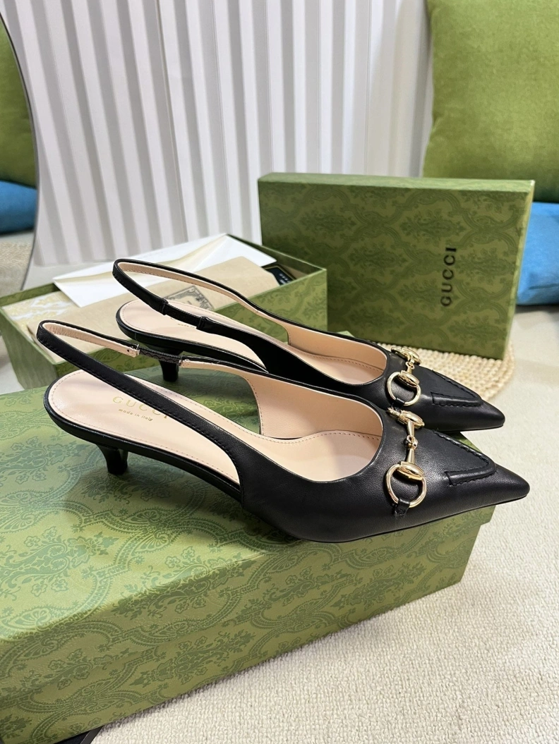 Affordable Gxccx Sandals 157465