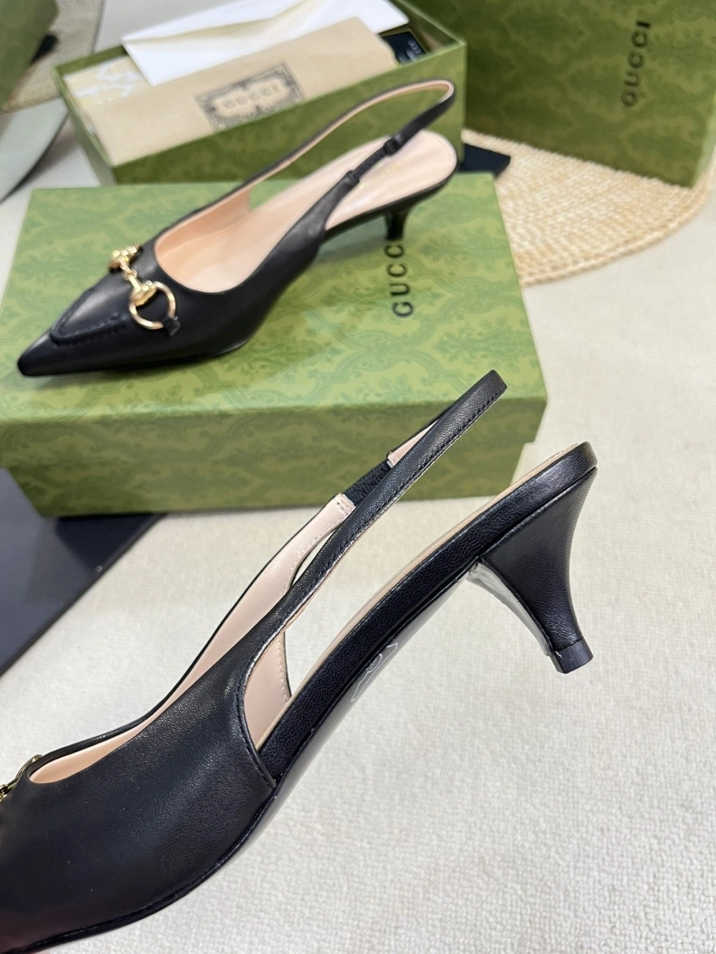 Affordable Gxccx Sandals 157465