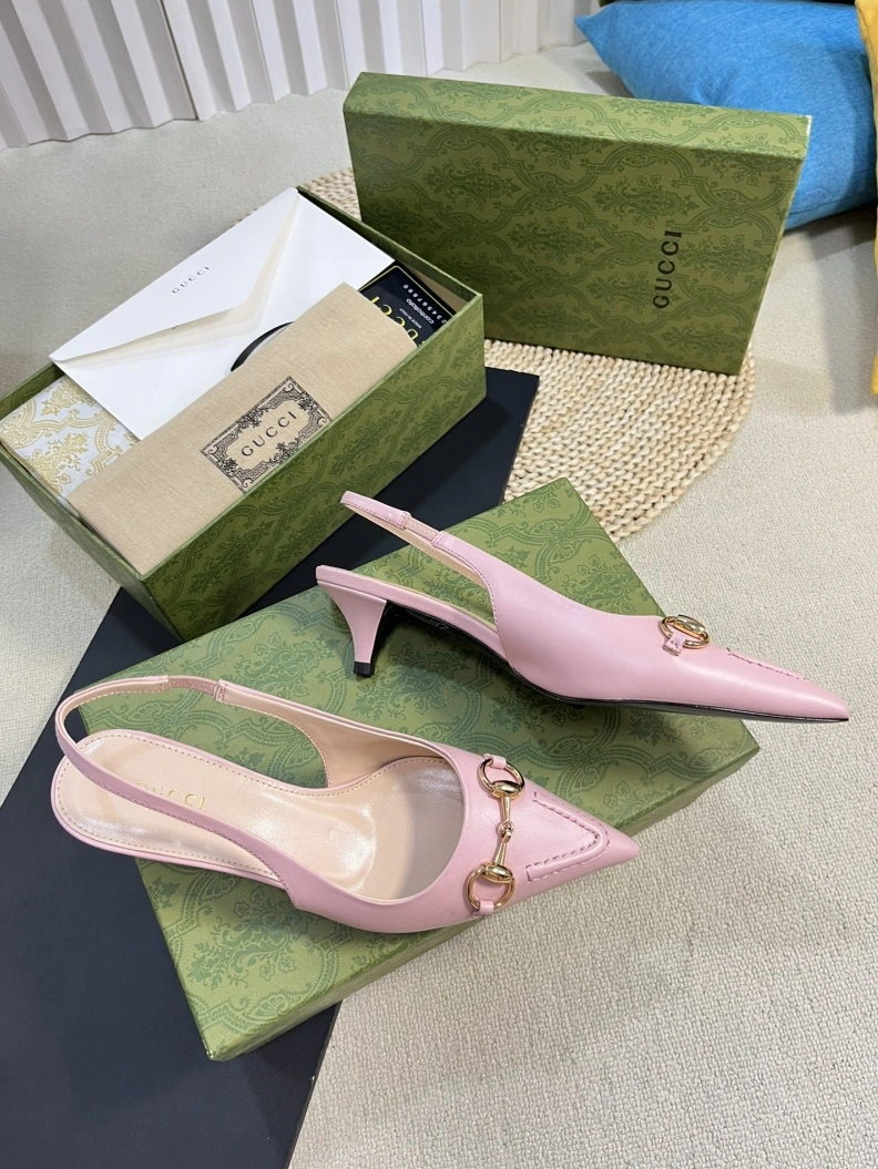 Affordable Gxccx Sandals 157460