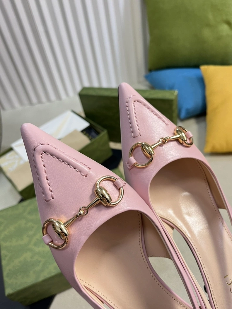 Affordable Gxccx Sandals 157460