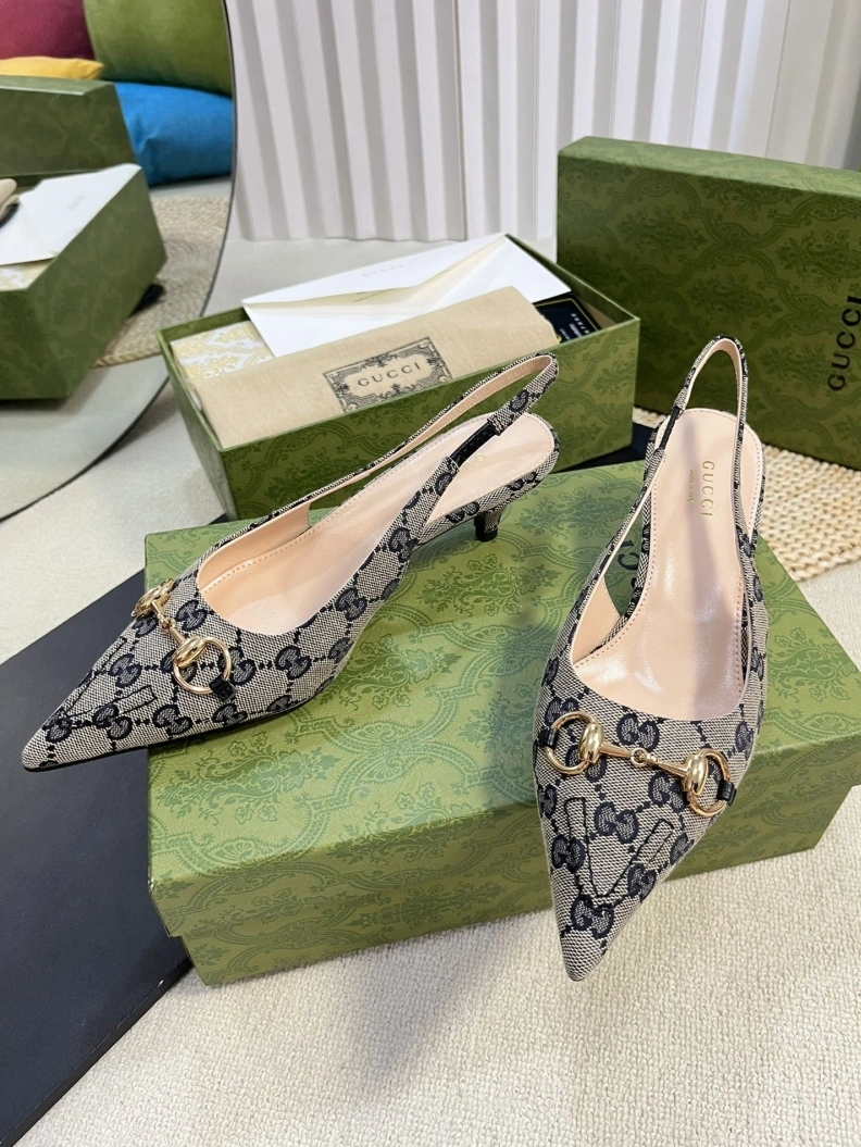 Gxccx Sandals Compact 157453