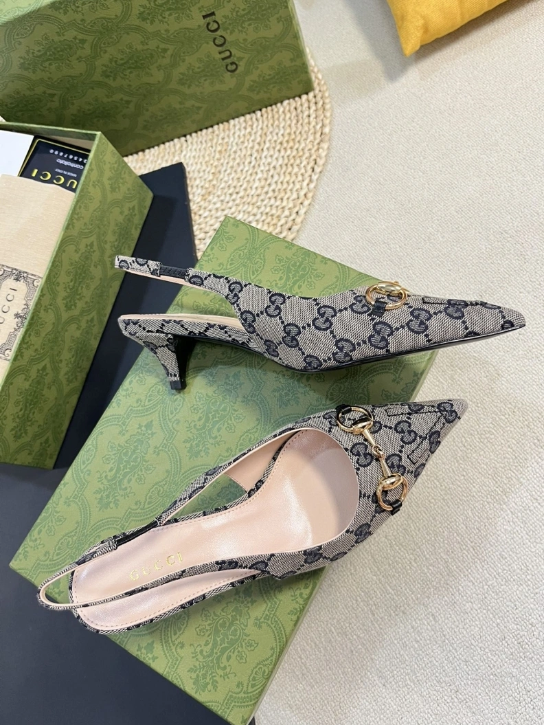 Gxccx Sandals Compact 157453