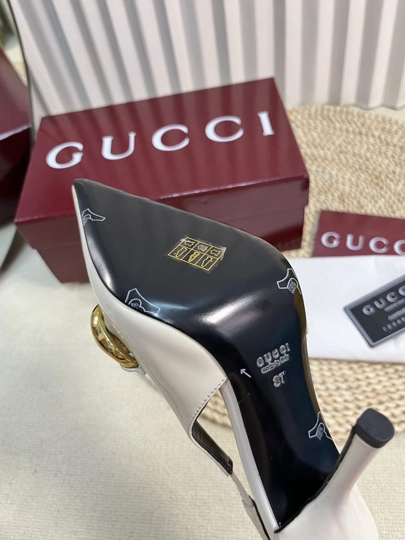 Gxccx Sandals WellDesigned 157473