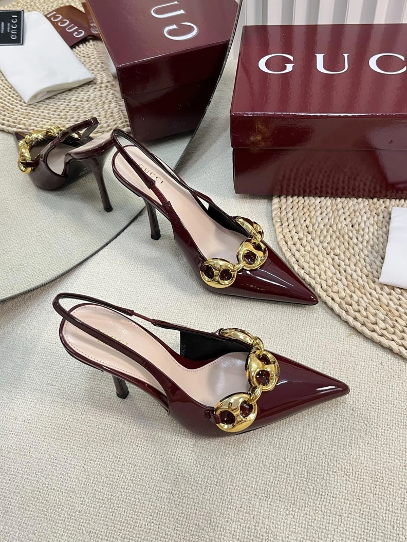 Lightweight Gxccx Sandals 157474