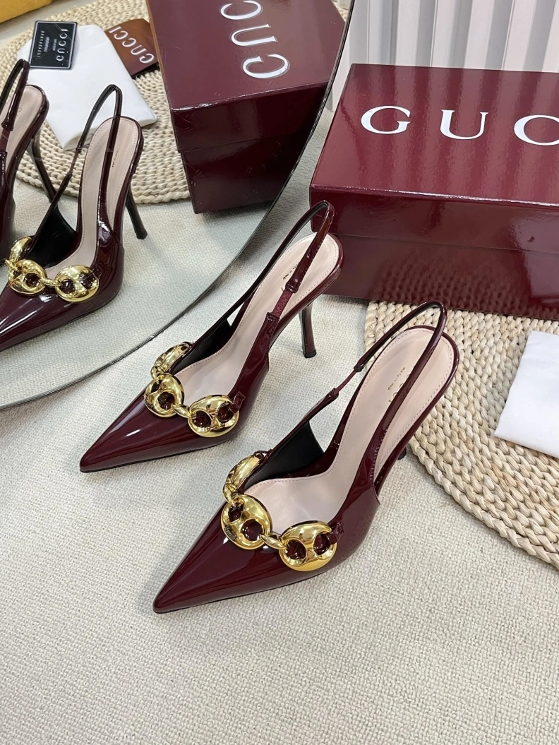 Lightweight Gxccx Sandals 157474