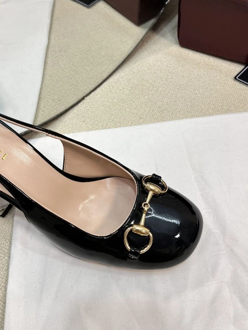 ModernLook Gxccx Sandals 157445