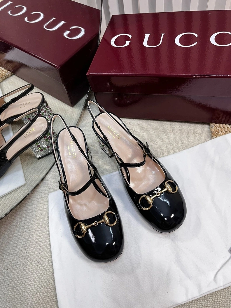 Affordable Gxccx Sandals 157443
