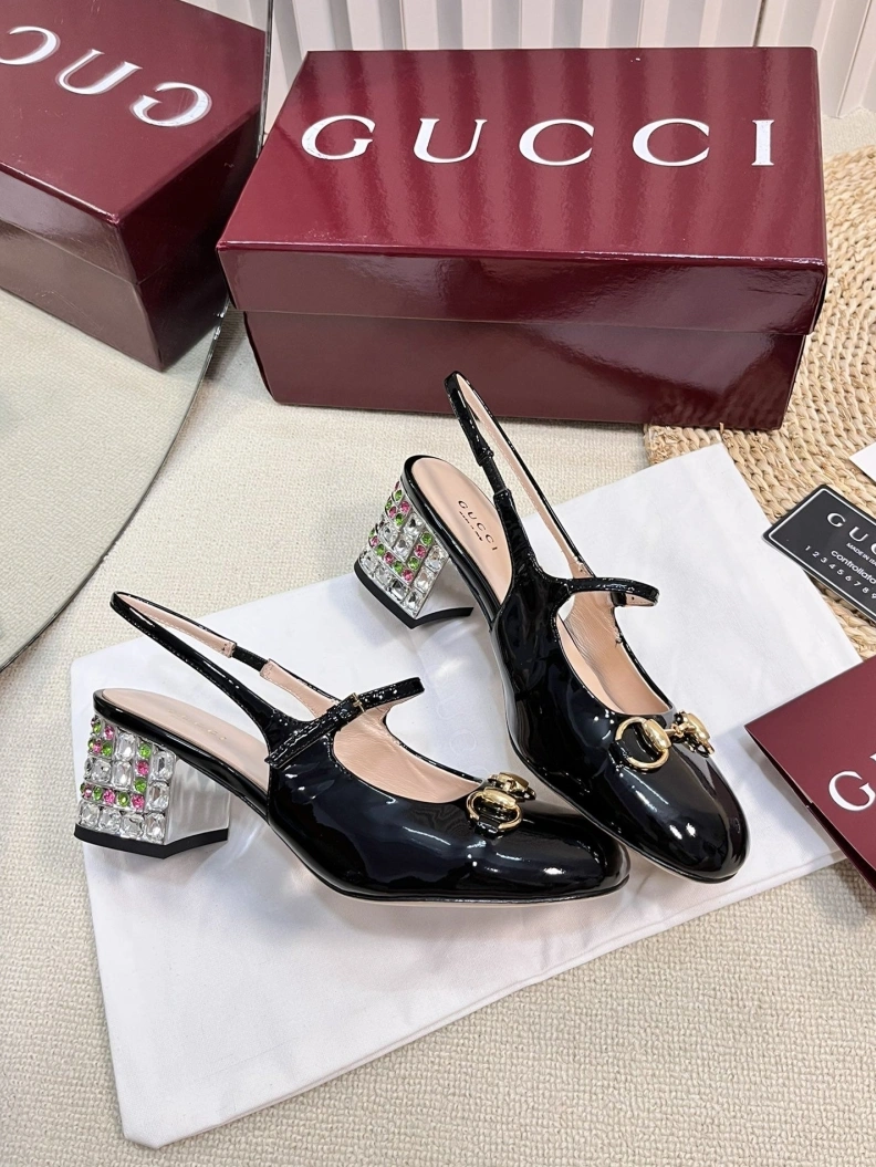 Affordable Gxccx Sandals 157443
