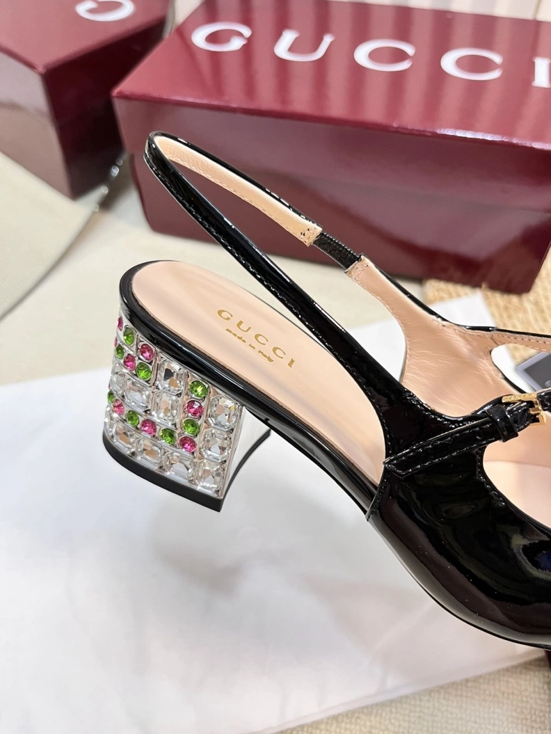 Affordable Gxccx Sandals 157443