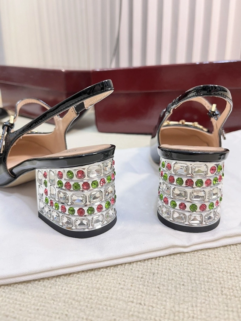 Affordable Gxccx Sandals 157443