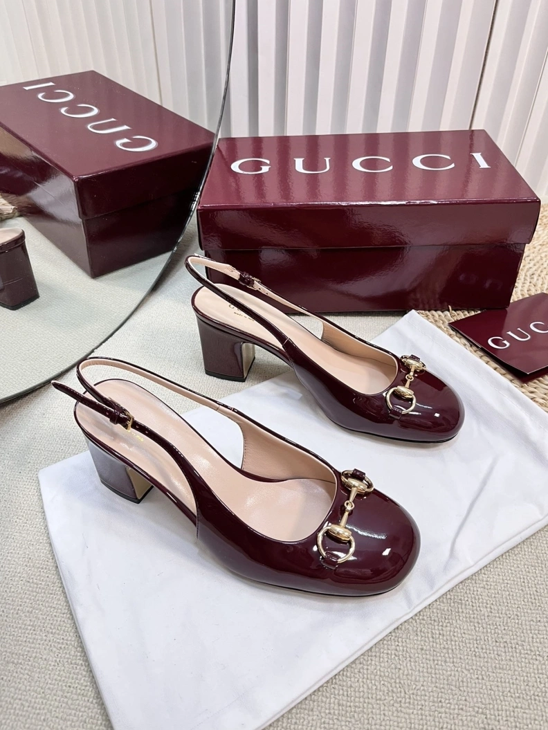 Gxccx Sandals Flexible 157431