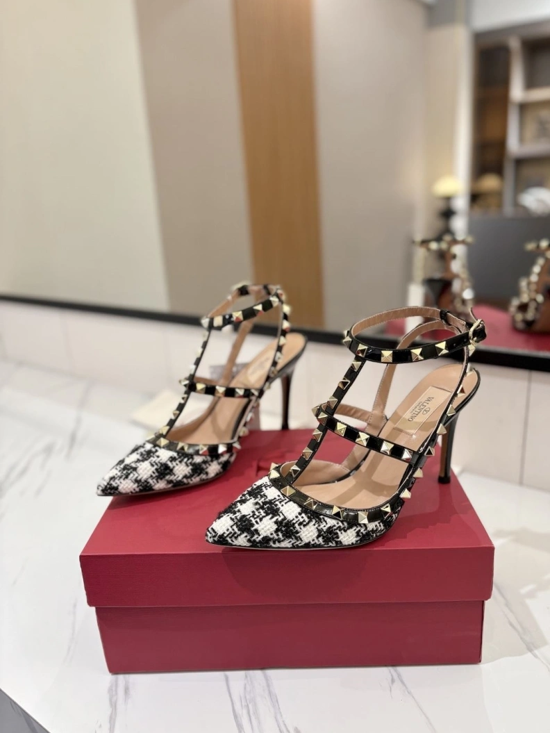 Fashionable Vxlxntino High Heels 229819