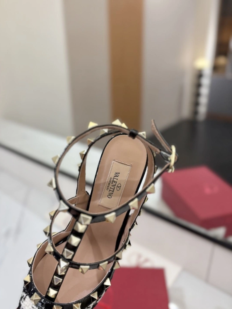 Fashionable Vxlxntino High Heels 229819