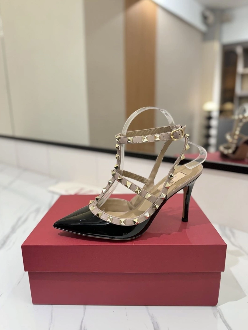 Flexible Vxlxntino High Heels 229799