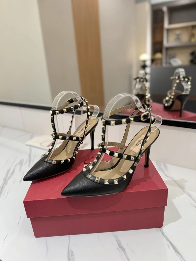 Trendy Vxlxntino High Heels 229804