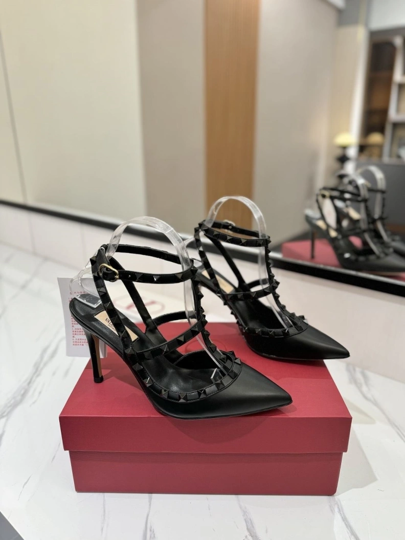 Durable Vxlxntino High Heels 229787