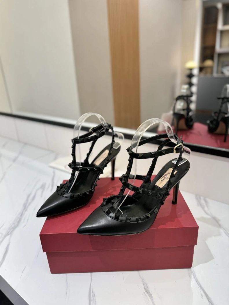 Durable Vxlxntino High Heels 229787
