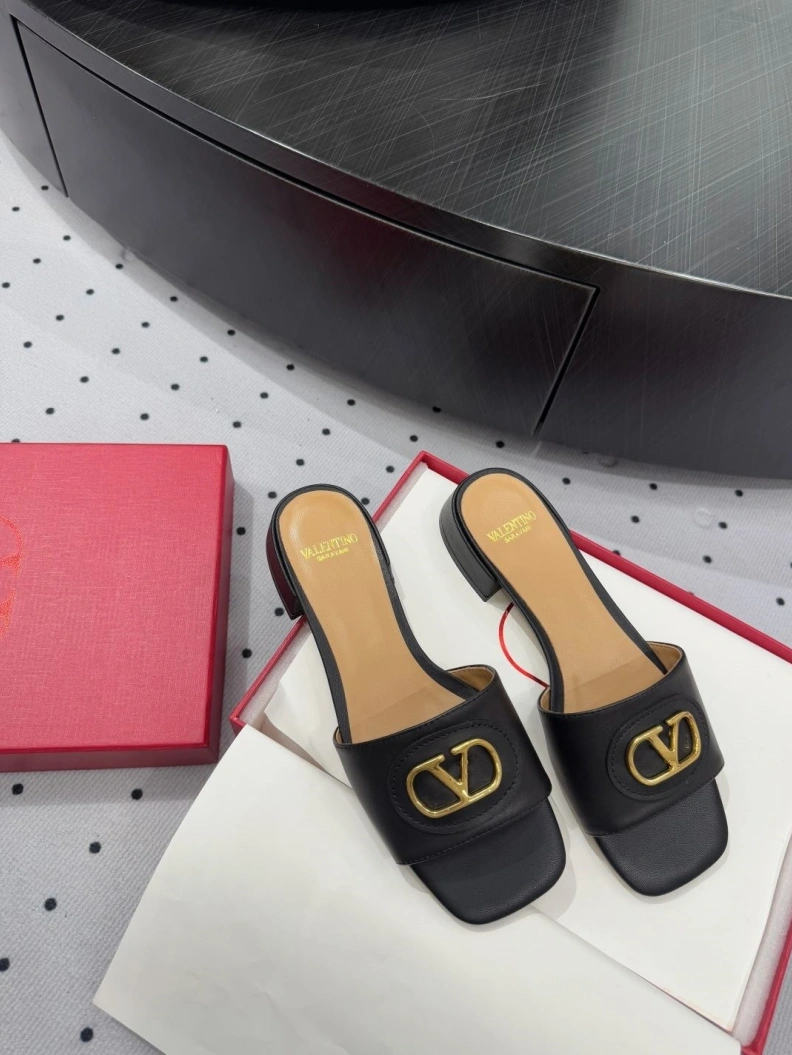 Modern Vxlxntino Slippers 229599