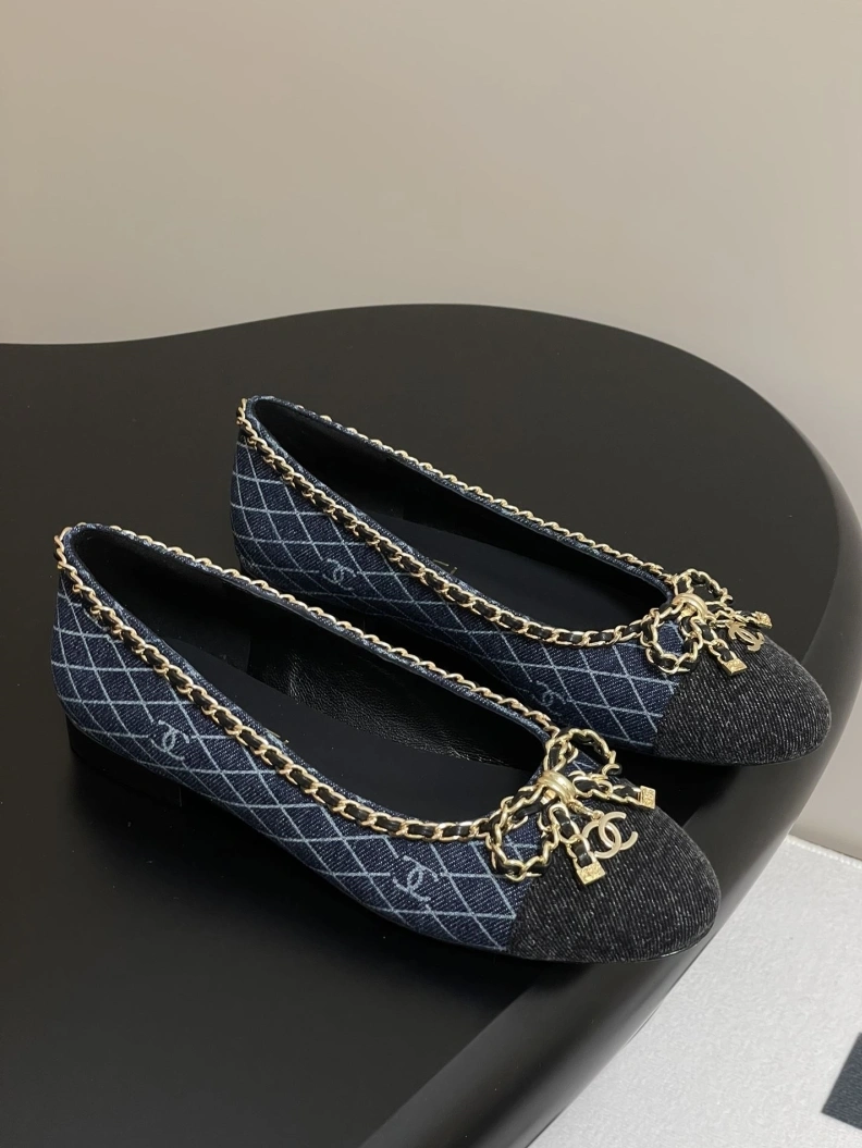 Sleek Chxnxl Flat Shoes 120827