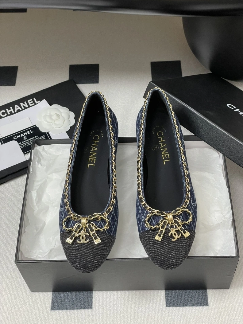 Sleek Chxnxl Flat Shoes 120827
