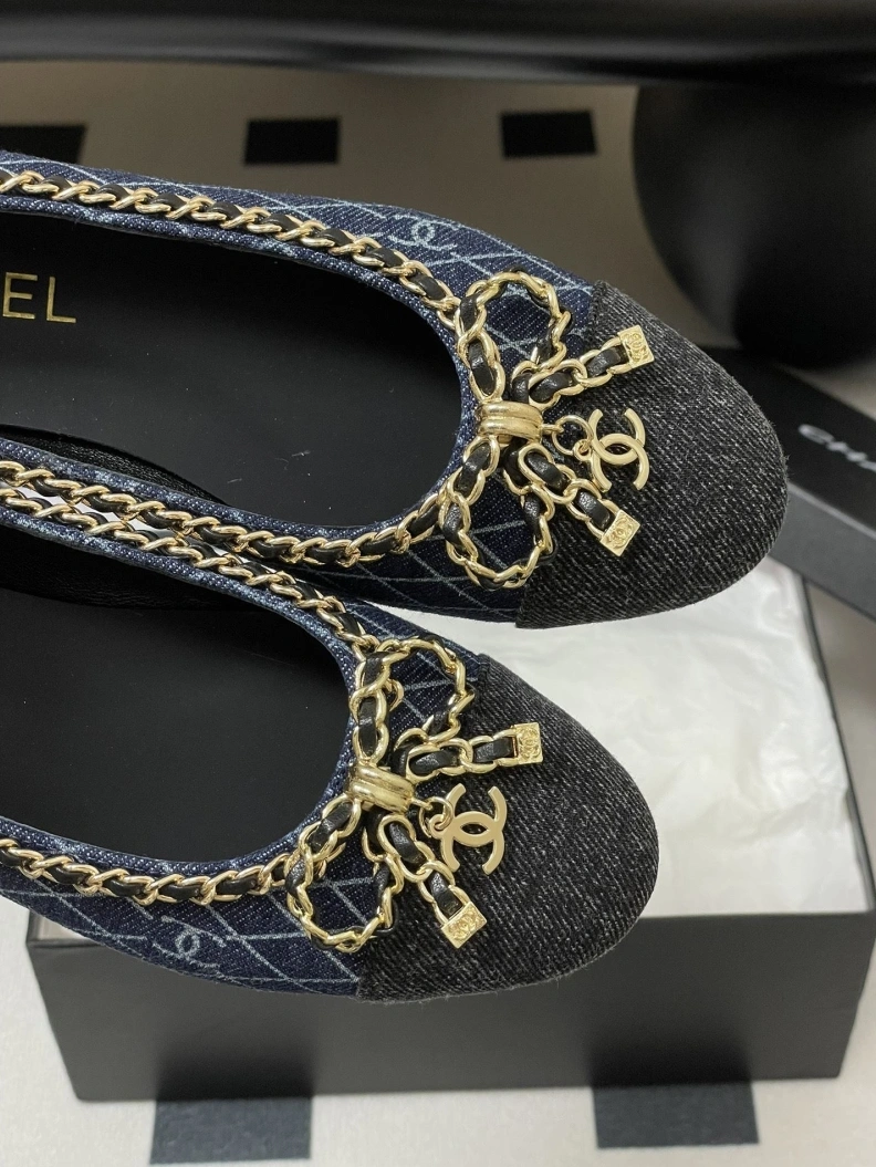 Sleek Chxnxl Flat Shoes 120827