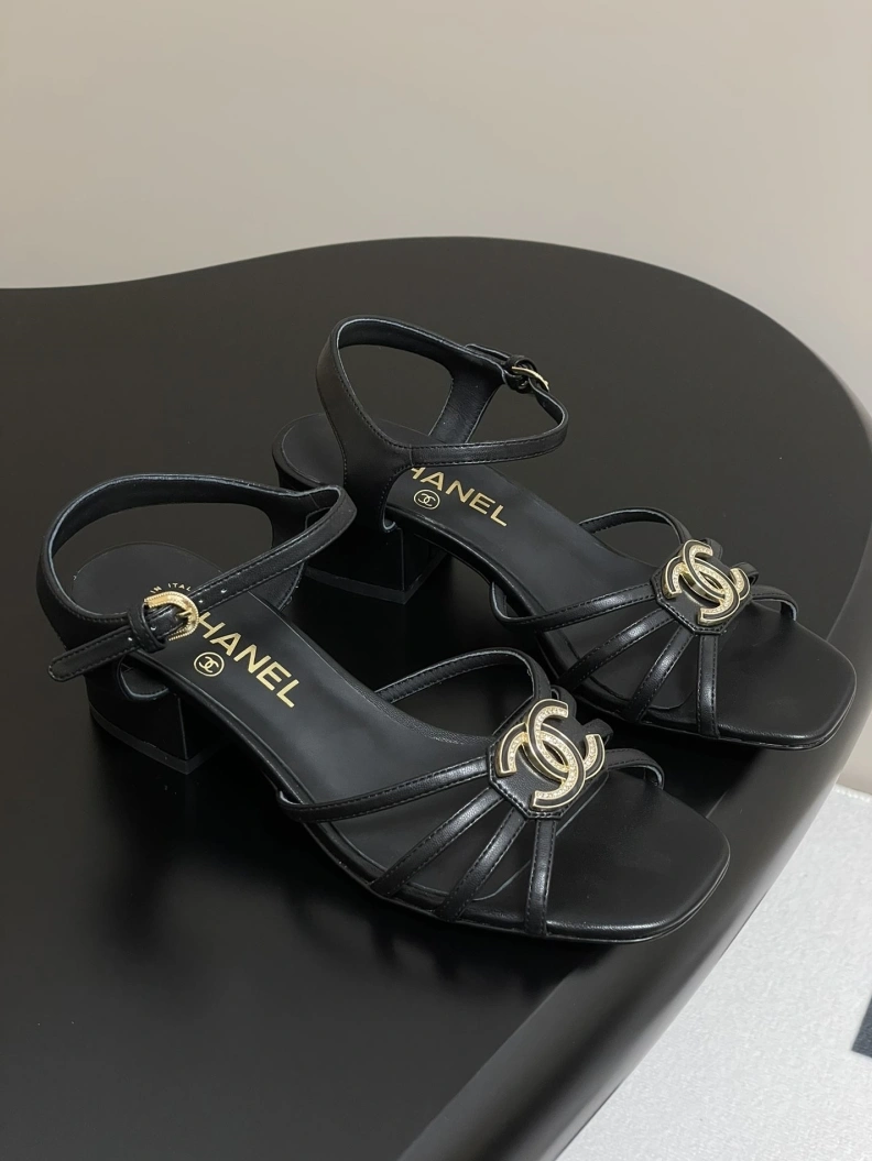 Chxnxl Sandals Vibrant 120252