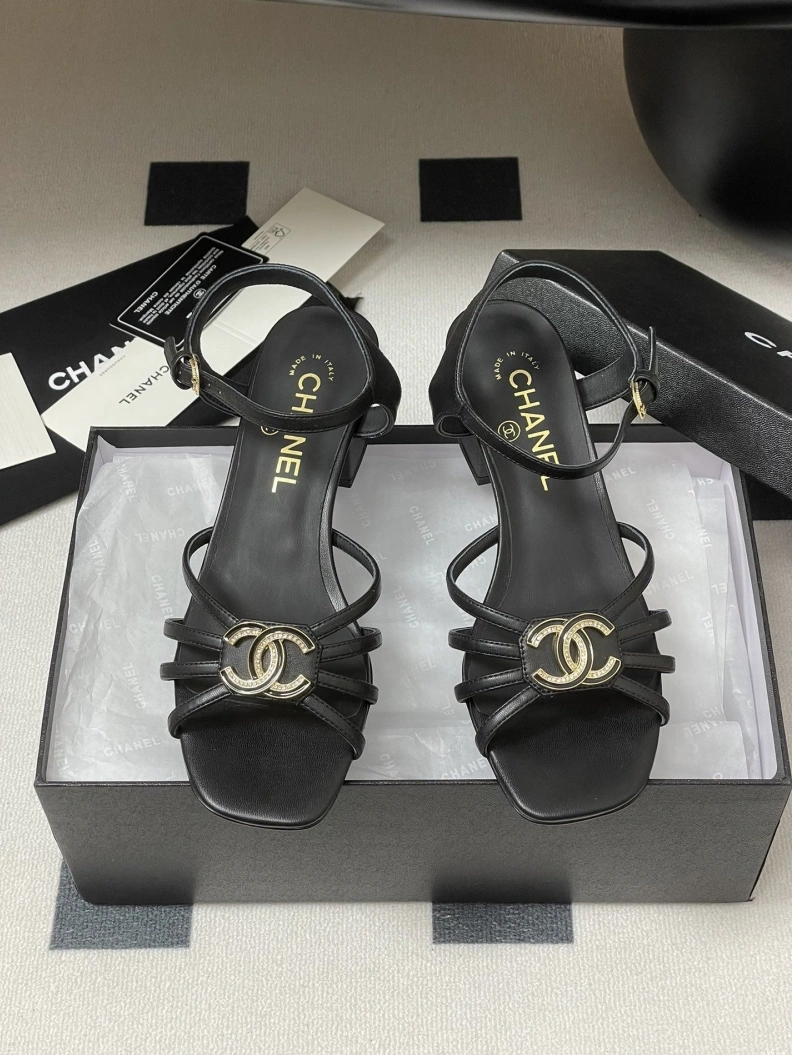Chxnxl Sandals Vibrant 120252