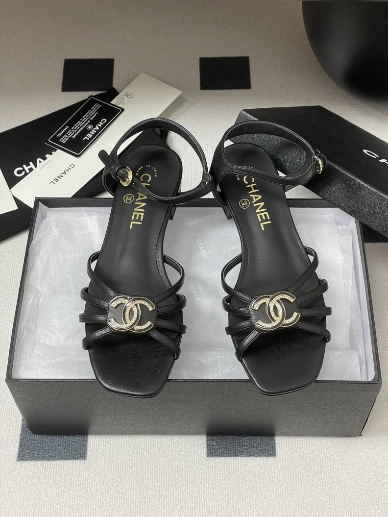GoodFit Chxnxl Sandals 120256