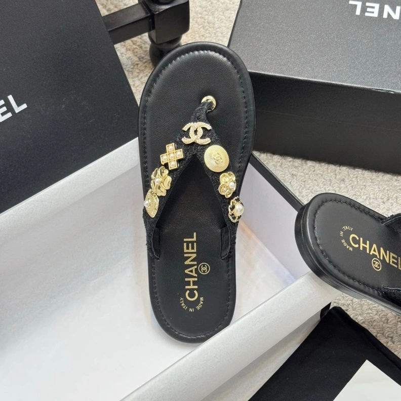Chxnxl Slippers Sophisticated 119738