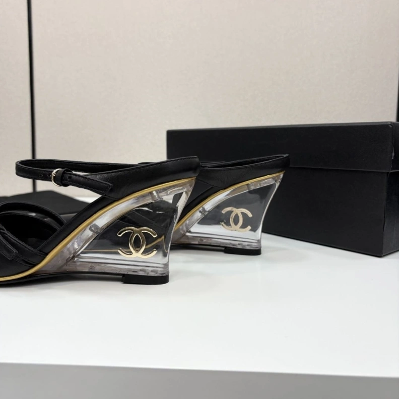 Lightweight Chxnxl Sandals 120234