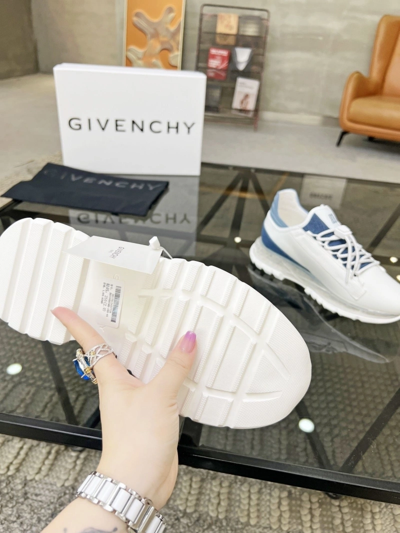 Gxvxnchy Sneakers Soft 153758