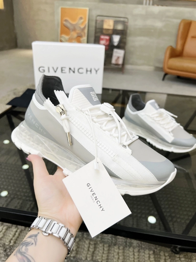 Gxvxnchy Sneakers Lightweight 153757