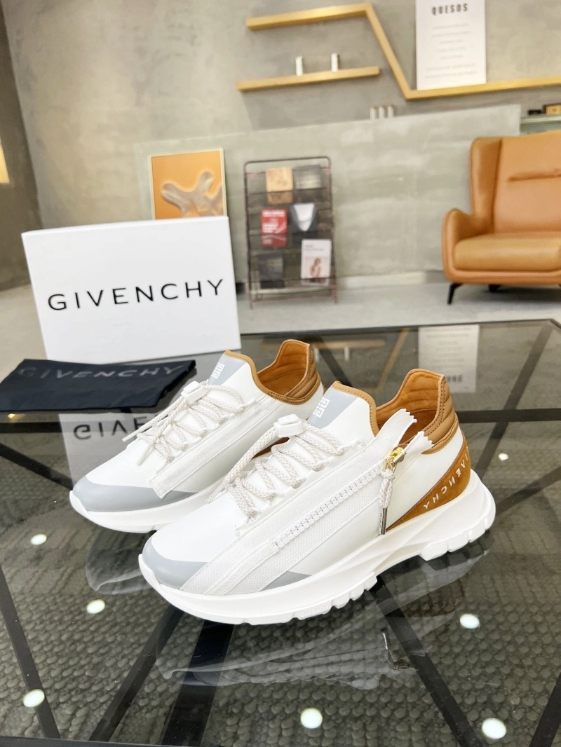 Gxvxnchy Sneakers Lightweight 153755