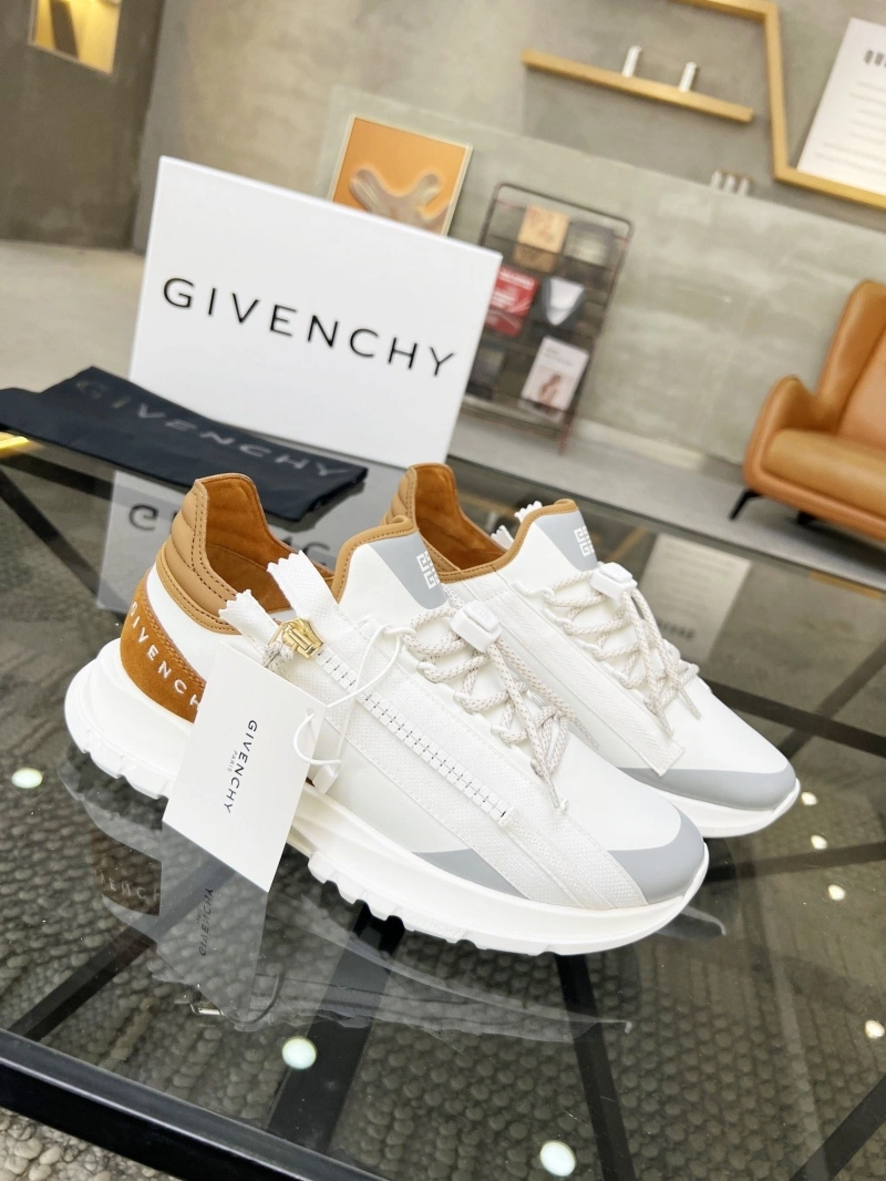 Gxvxnchy Sneakers Lightweight 153755