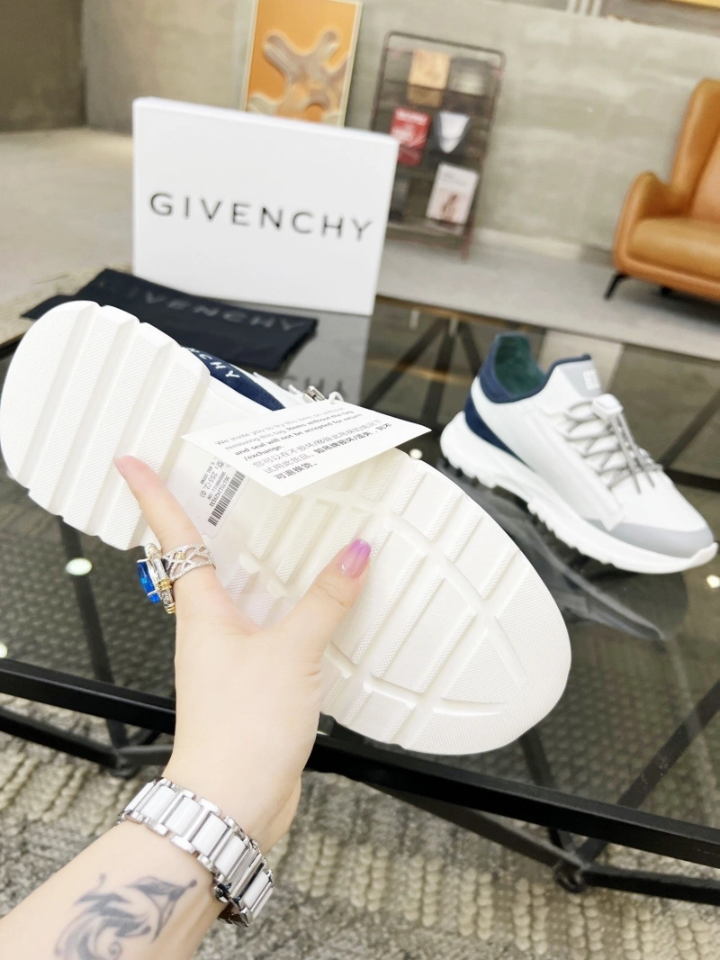 SportInspired Gxvxnchy Sneakers 153753