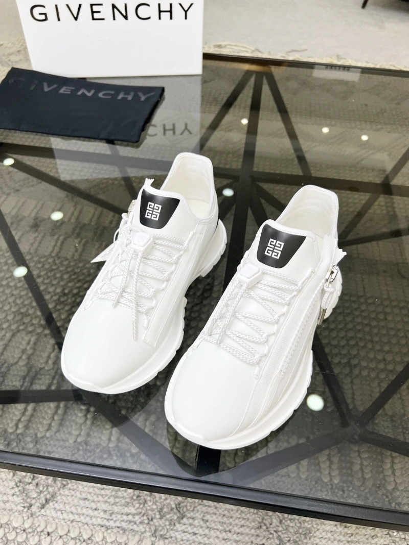 DailyWear Gxvxnchy Sneakers 153752
