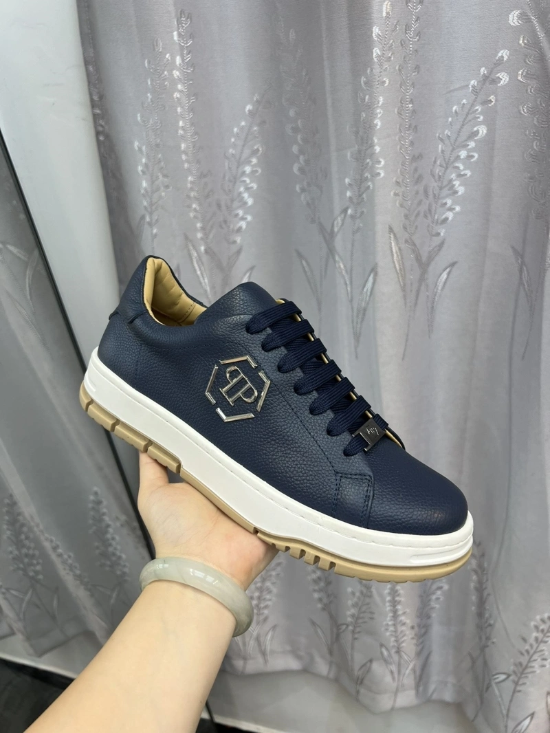Gxvxnchy Sneakers AllSeason 153751
