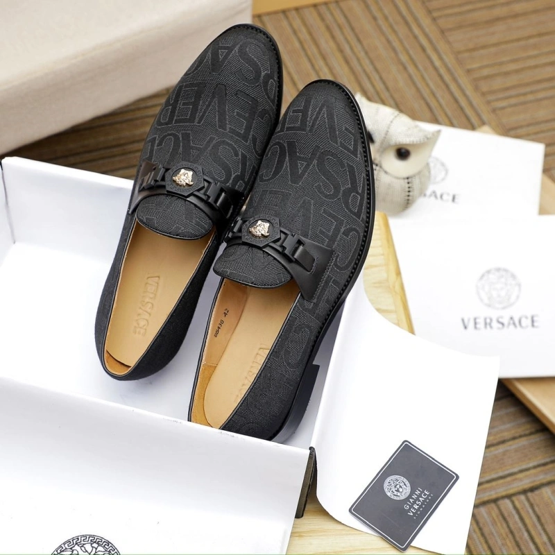 Flexible Gxvxnchy Leather Shoes 153829