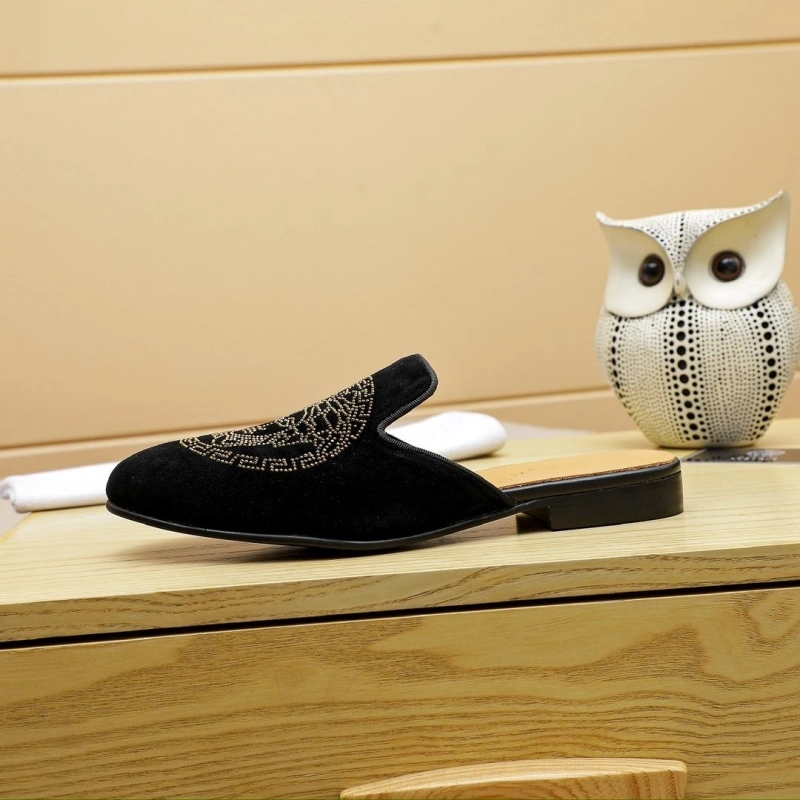 EasyMatch Gxvxnchy Slippers 153798