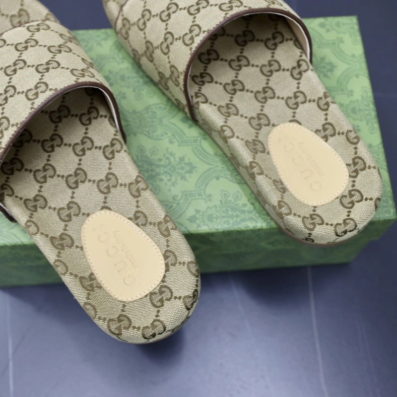 Durable Gxccx Slippers 162006