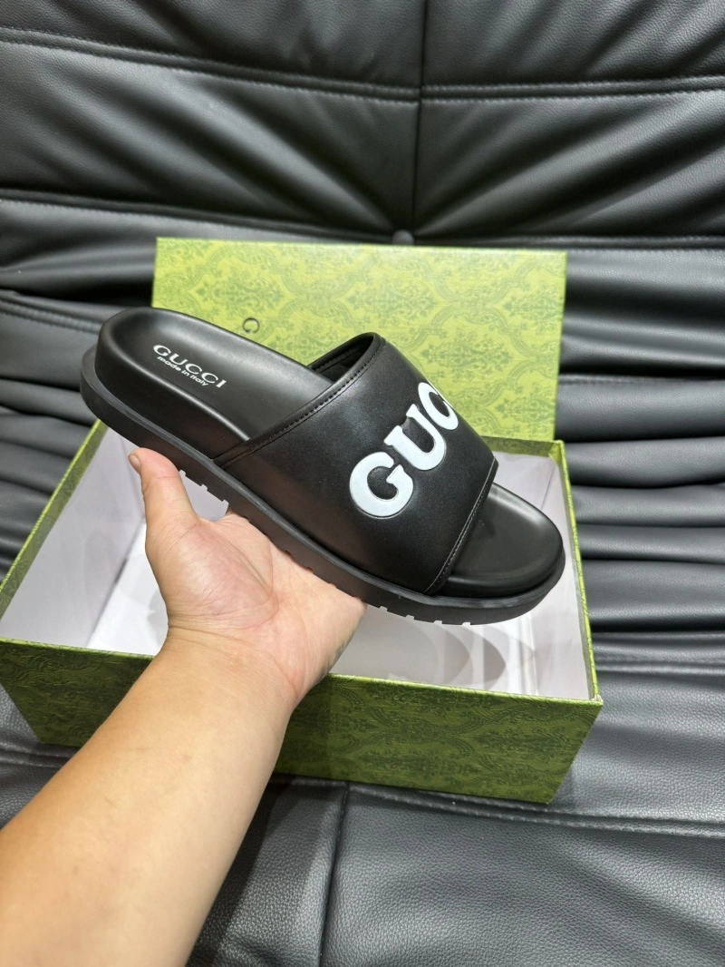 Efficient Gxccx Slippers 162000