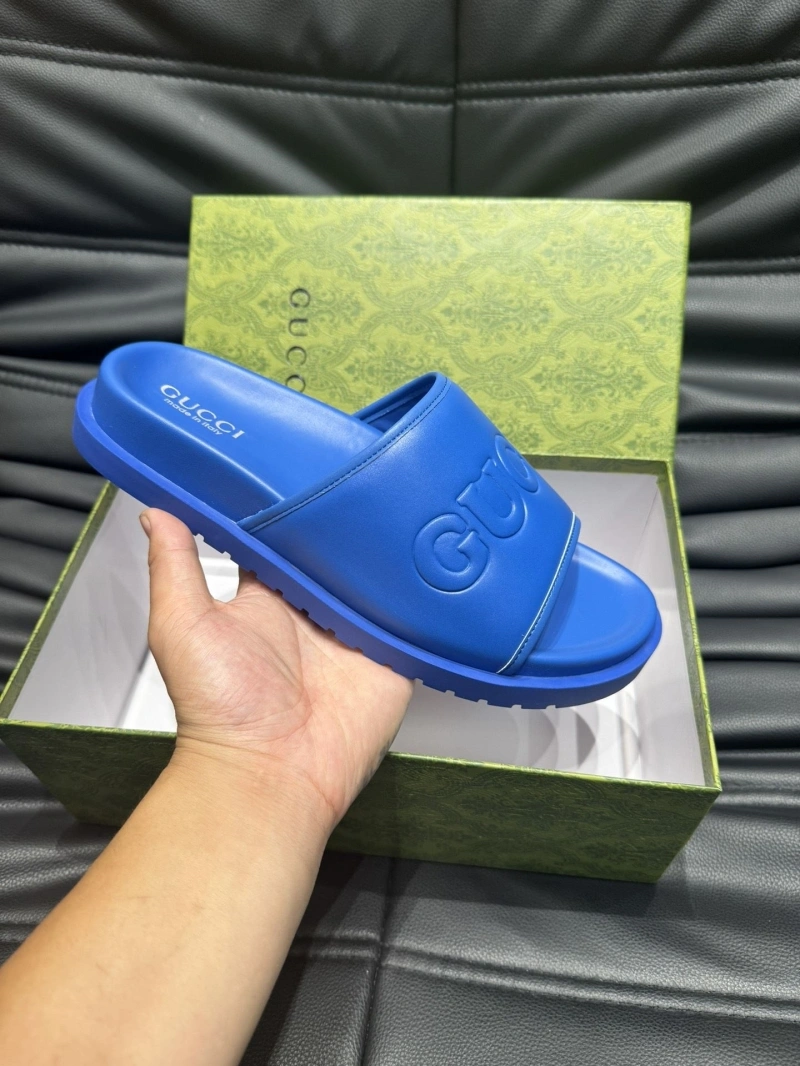 Fashionable Gxccx Slippers 161996