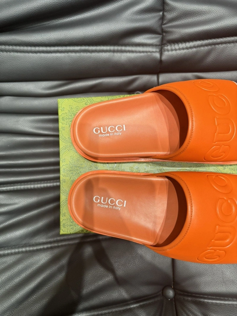 Gxccx Slippers Vibrant 161991
