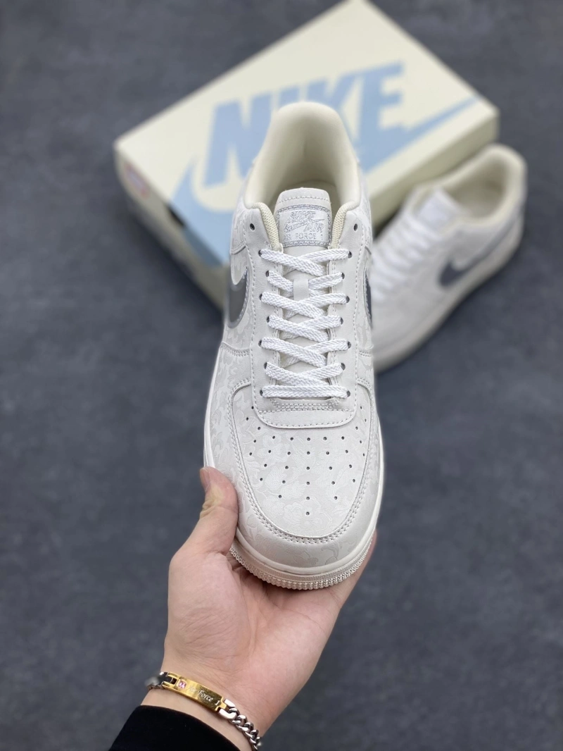 Sleek Nxkx Sneakers 199269
