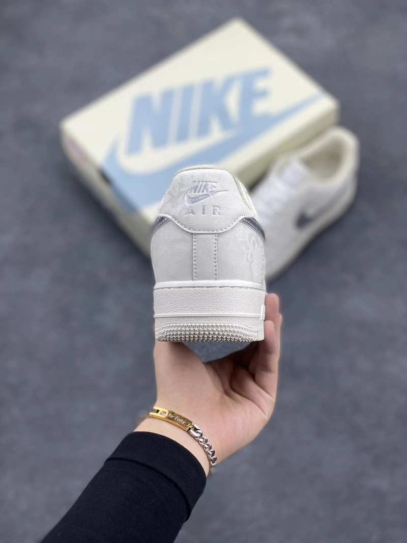 Sleek Nxkx Sneakers 199269